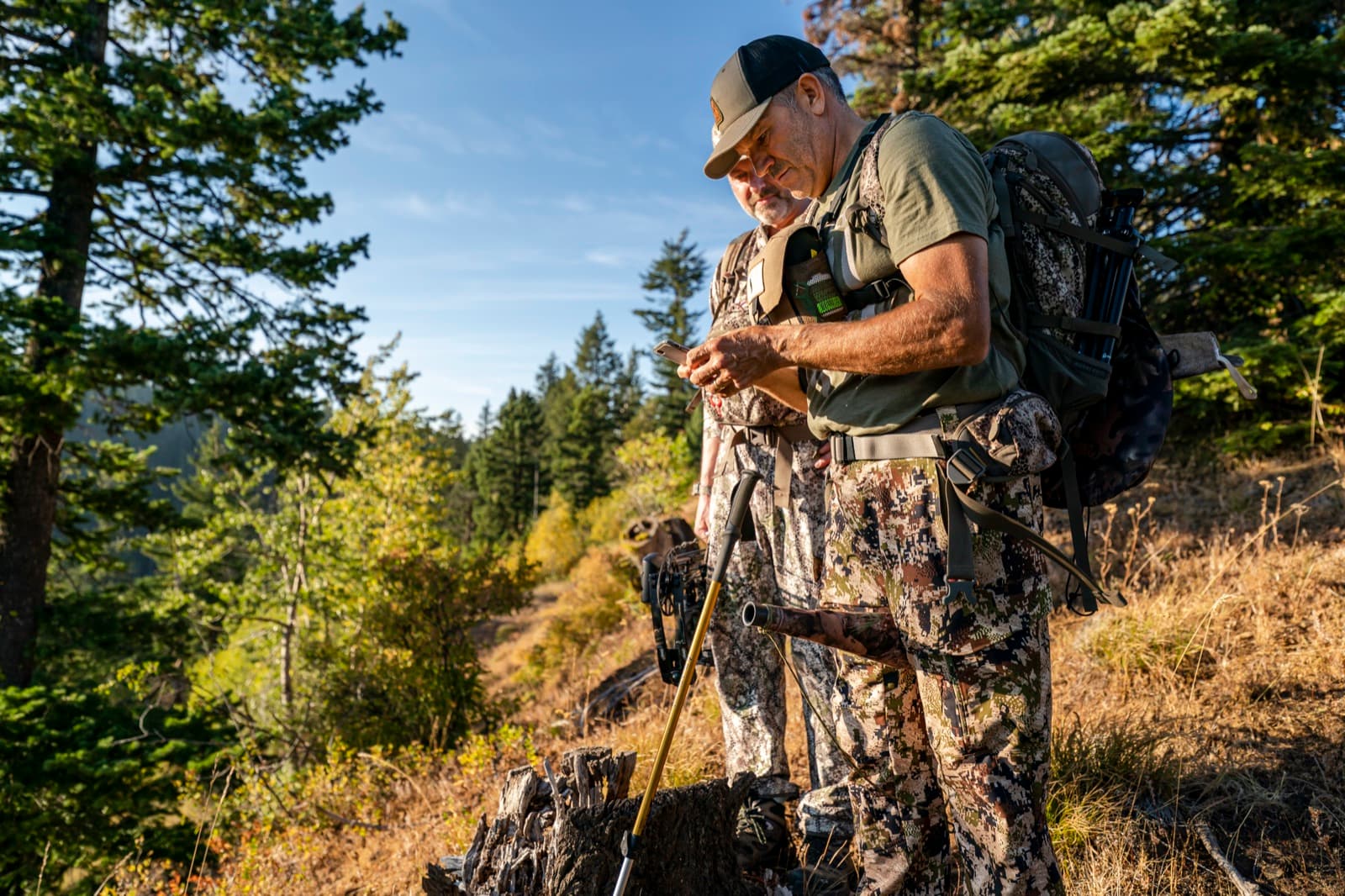 Best Cellular Trail Cameras Under $100 (2026 Buyer's Guide)