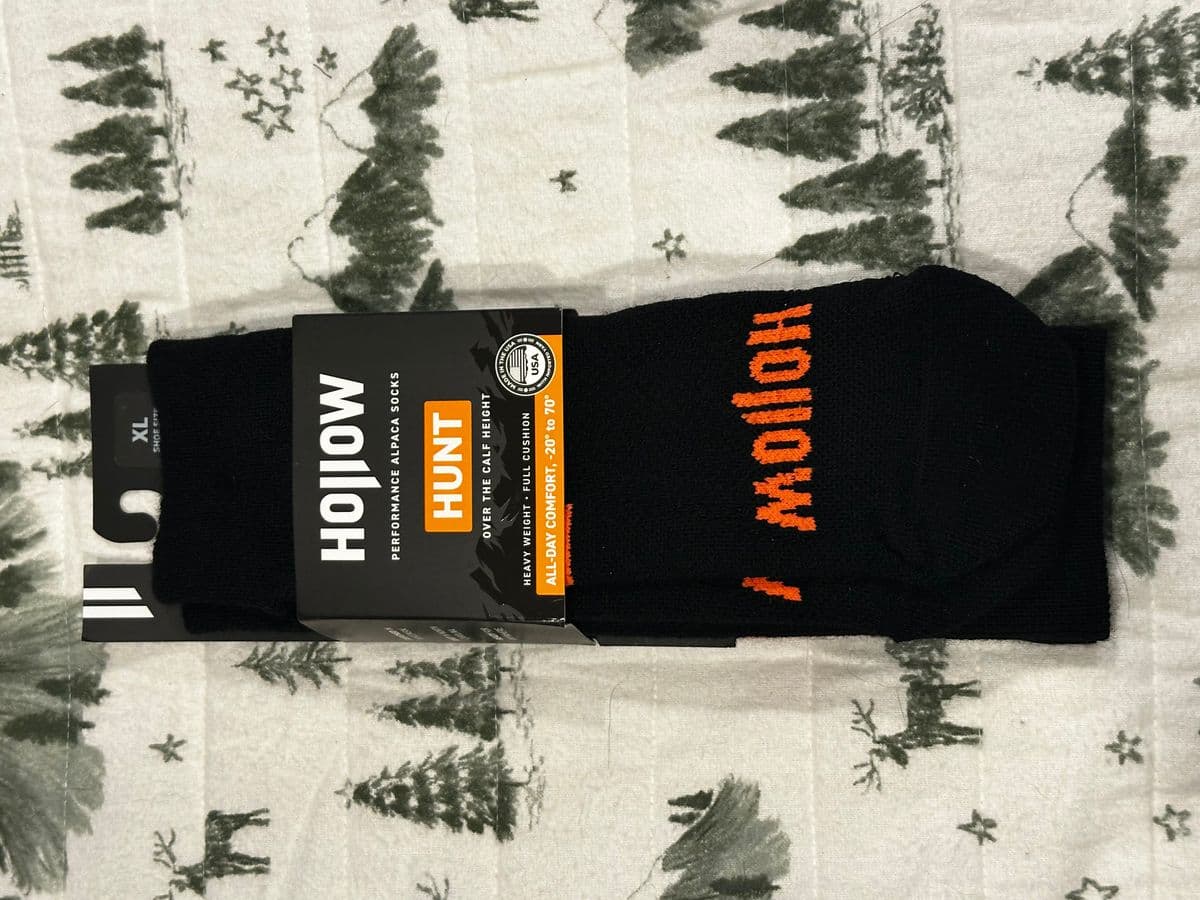 HOLLOW Socks Hunt Over The Calf - XL - Black