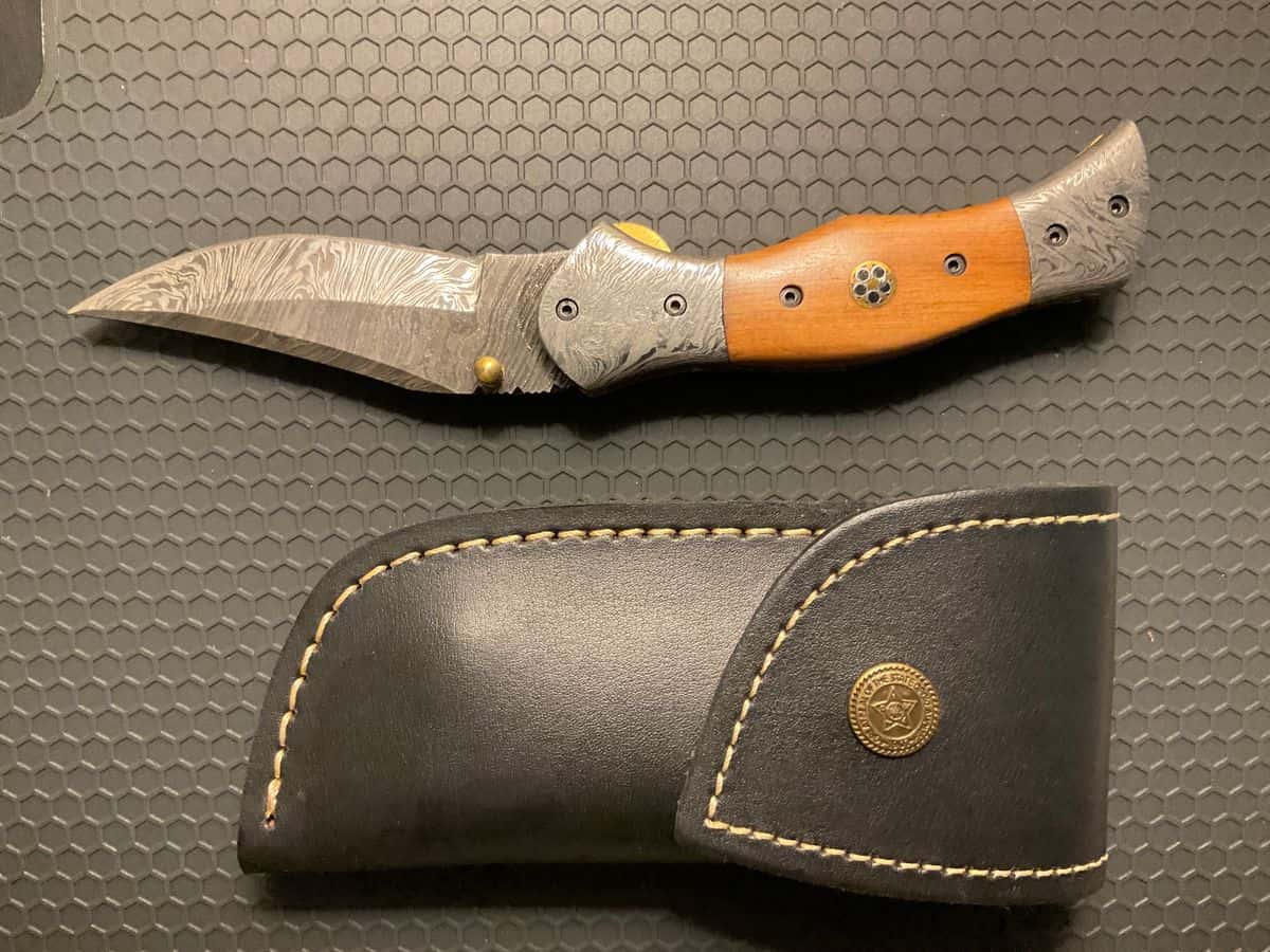 Very Nice Custom Damascus Pocket Knife