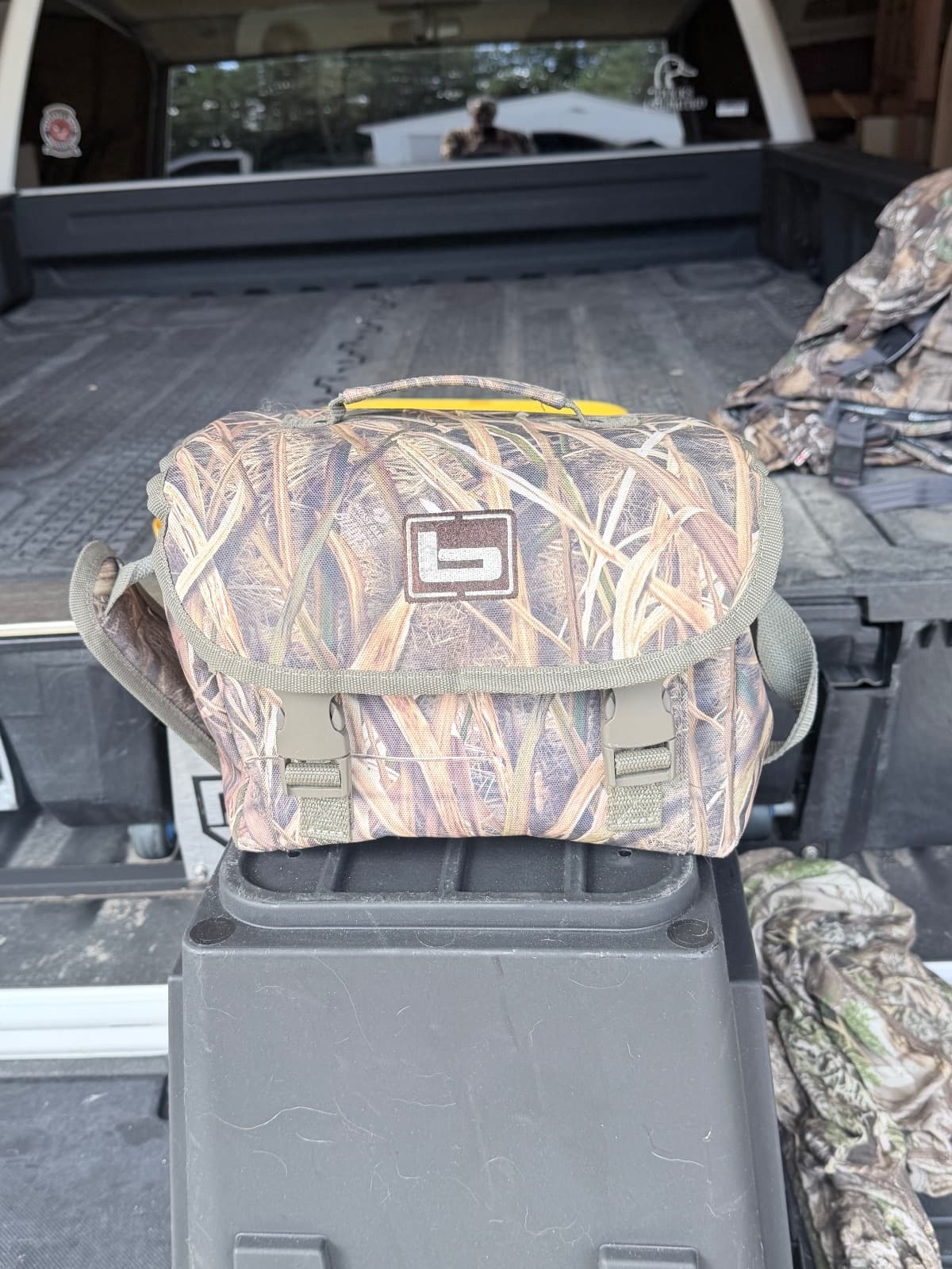 Banded Blind Bag