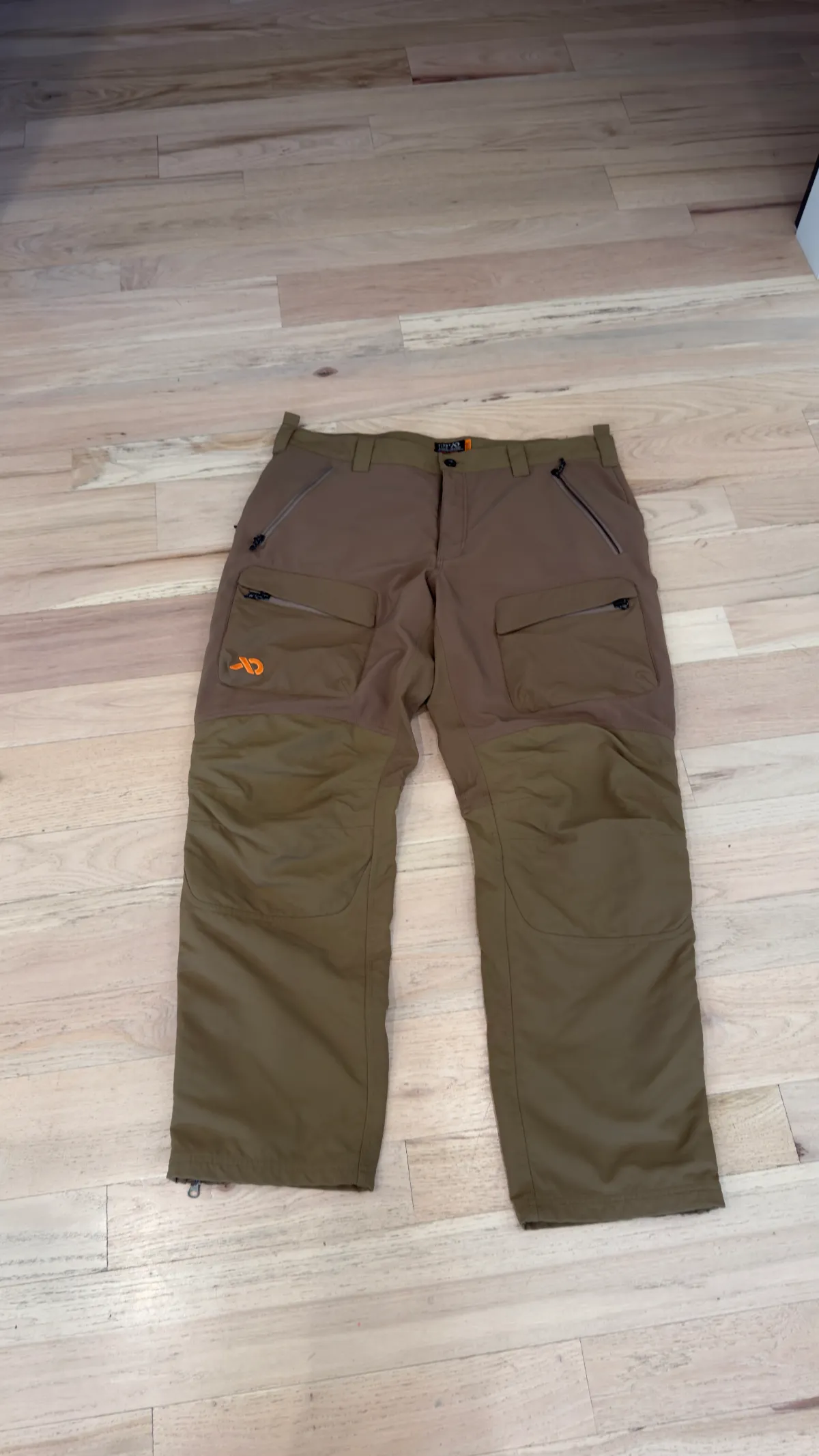 LIKE NEW!! First Lite Catalyst Soft Shell Pant- SIZE 40X33