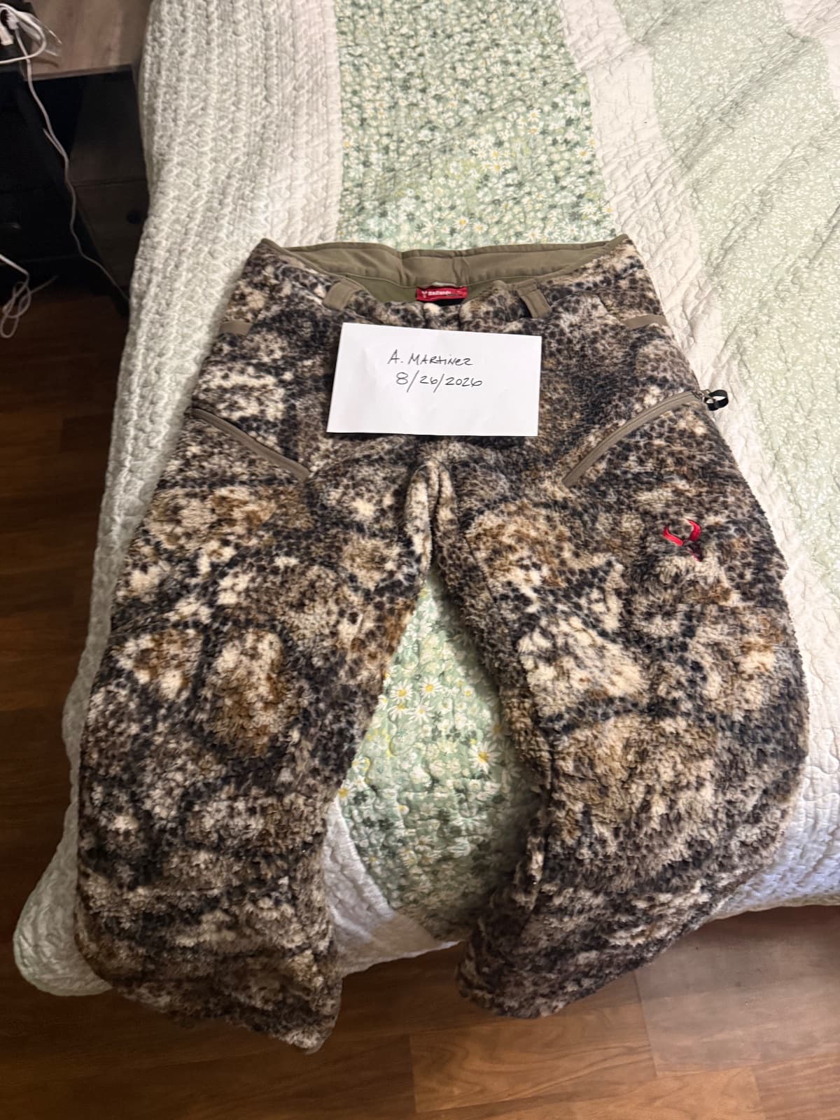 Badlands silens pants XL