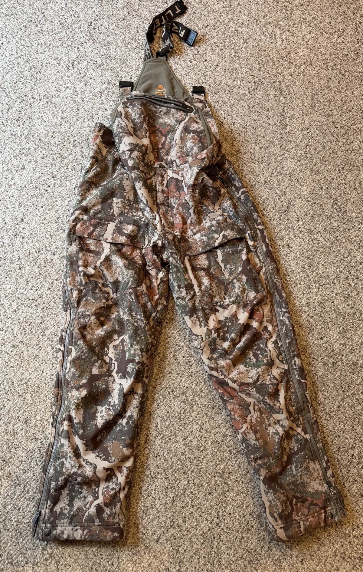 Solitude Bibs XL