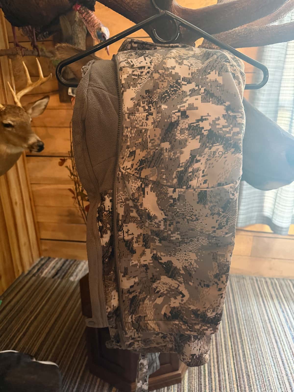 Sitka Fanatic Bib